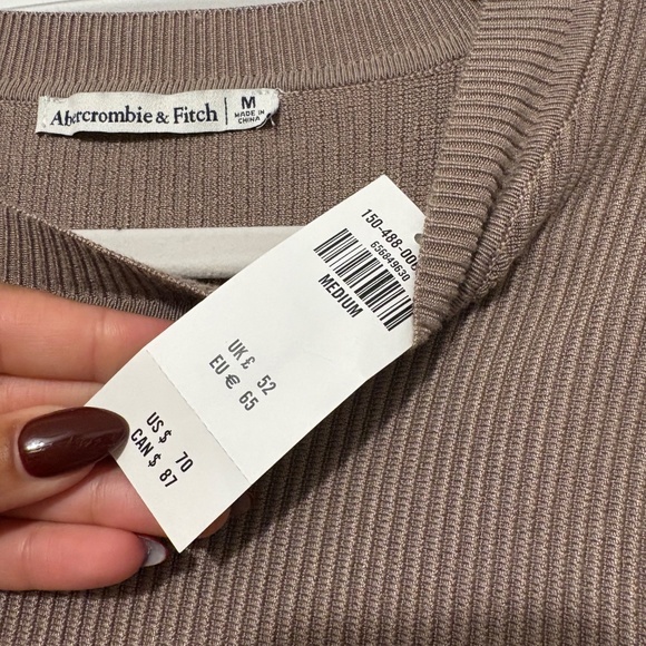 Brand new Abercrombie ribbed sweater • size M - Picture 3 of 3